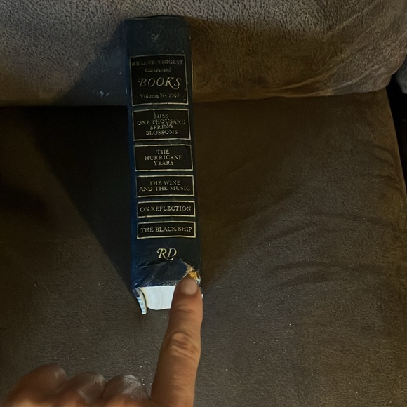 Reader’s Digest condensed books volume 1 ✨1969 copyright✨Hard cover book 📕 - Picture 3 of 5